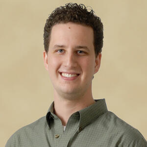 Christian Ray headshot