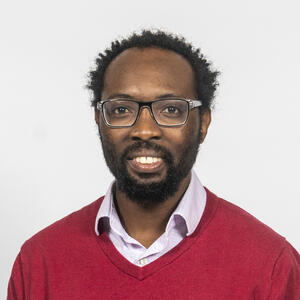 Lloyd Munjanja headshot 