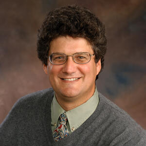 Head shot of Professor Jonathan Sweedler